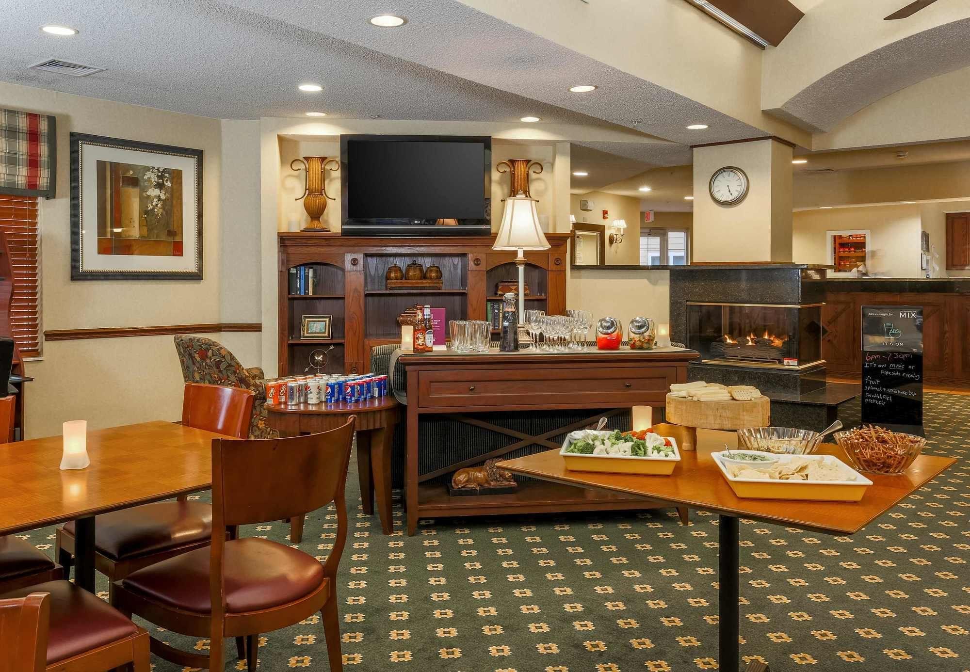 Hotel By Marriott South