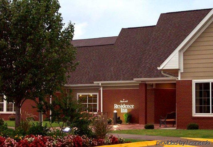 Hotel By Marriott South