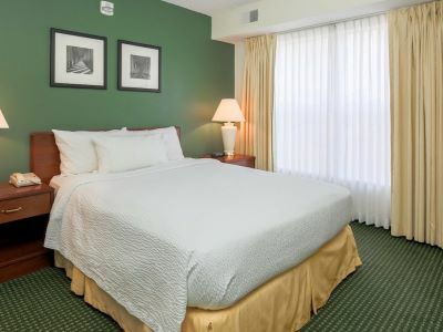 By Marriott South 3* Oklahoma City